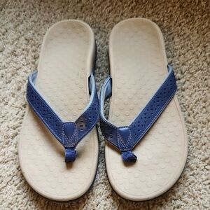 Vionic Blue and Tan Sandals